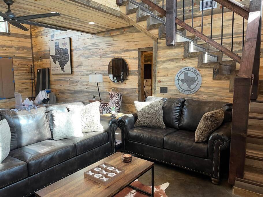 The Big Tex Luxury Cabin Is Epic Broken Bow Εξωτερικό φωτογραφία
