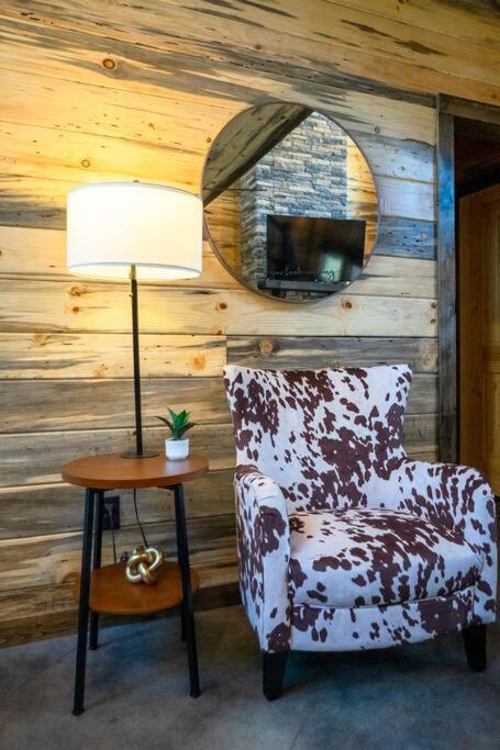 The Big Tex Luxury Cabin Is Epic Broken Bow Εξωτερικό φωτογραφία